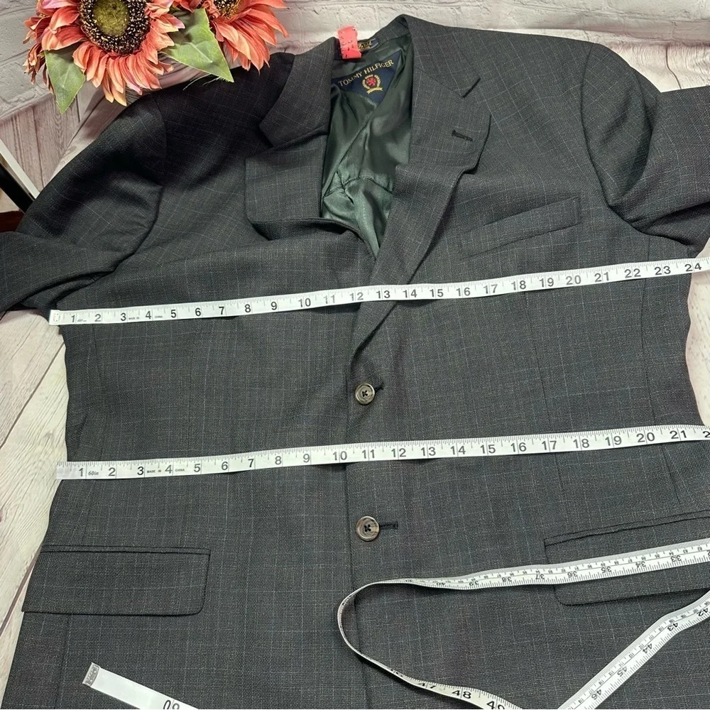 Tommy Hilfiger Gray wool Sport Coat suit jacket Classic Design sz 46R